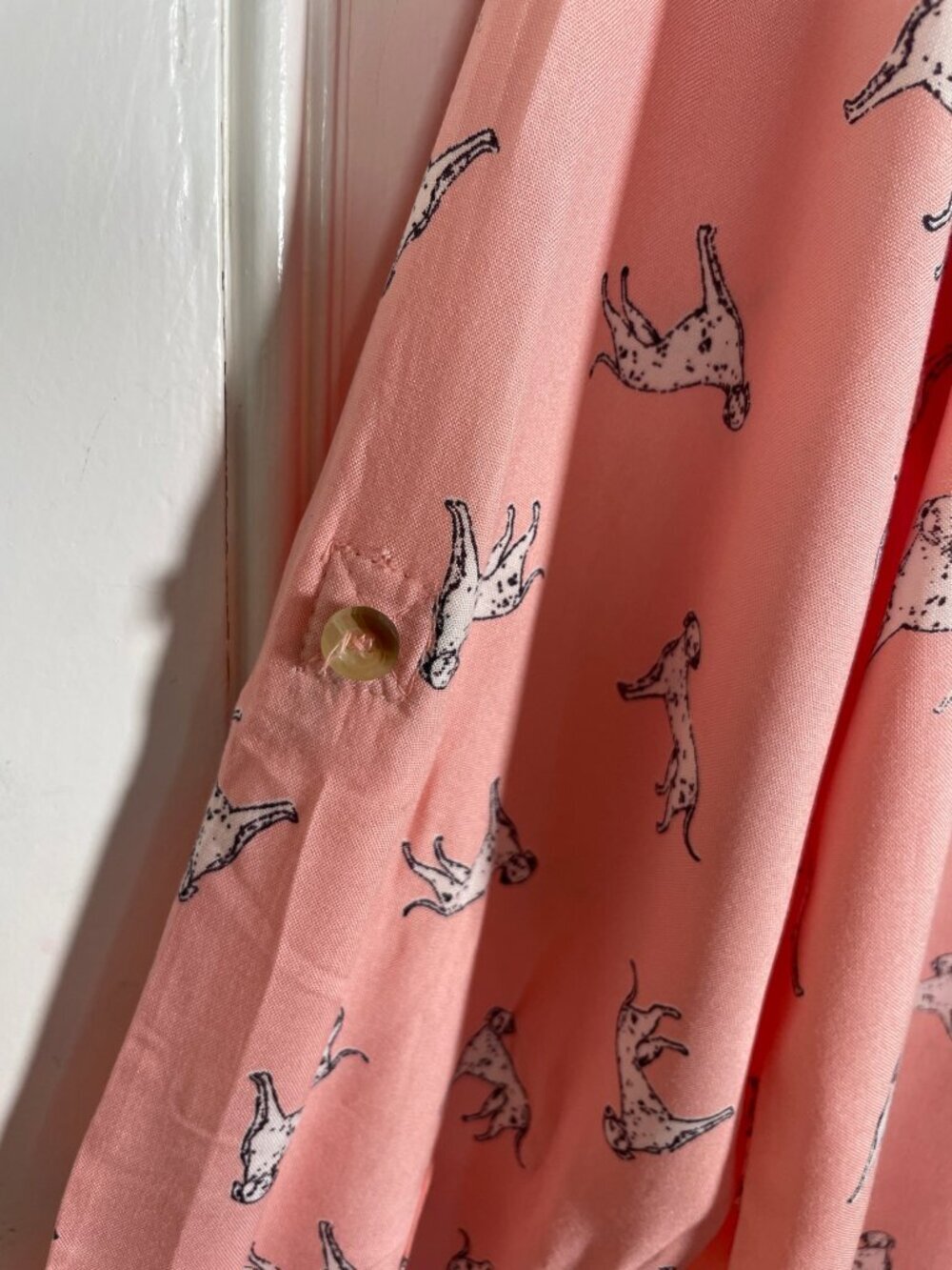 C&C California Button Up Long Sleeve Blouse Shirt LARGE Pink Dogs NEW - Picture 7 of 10